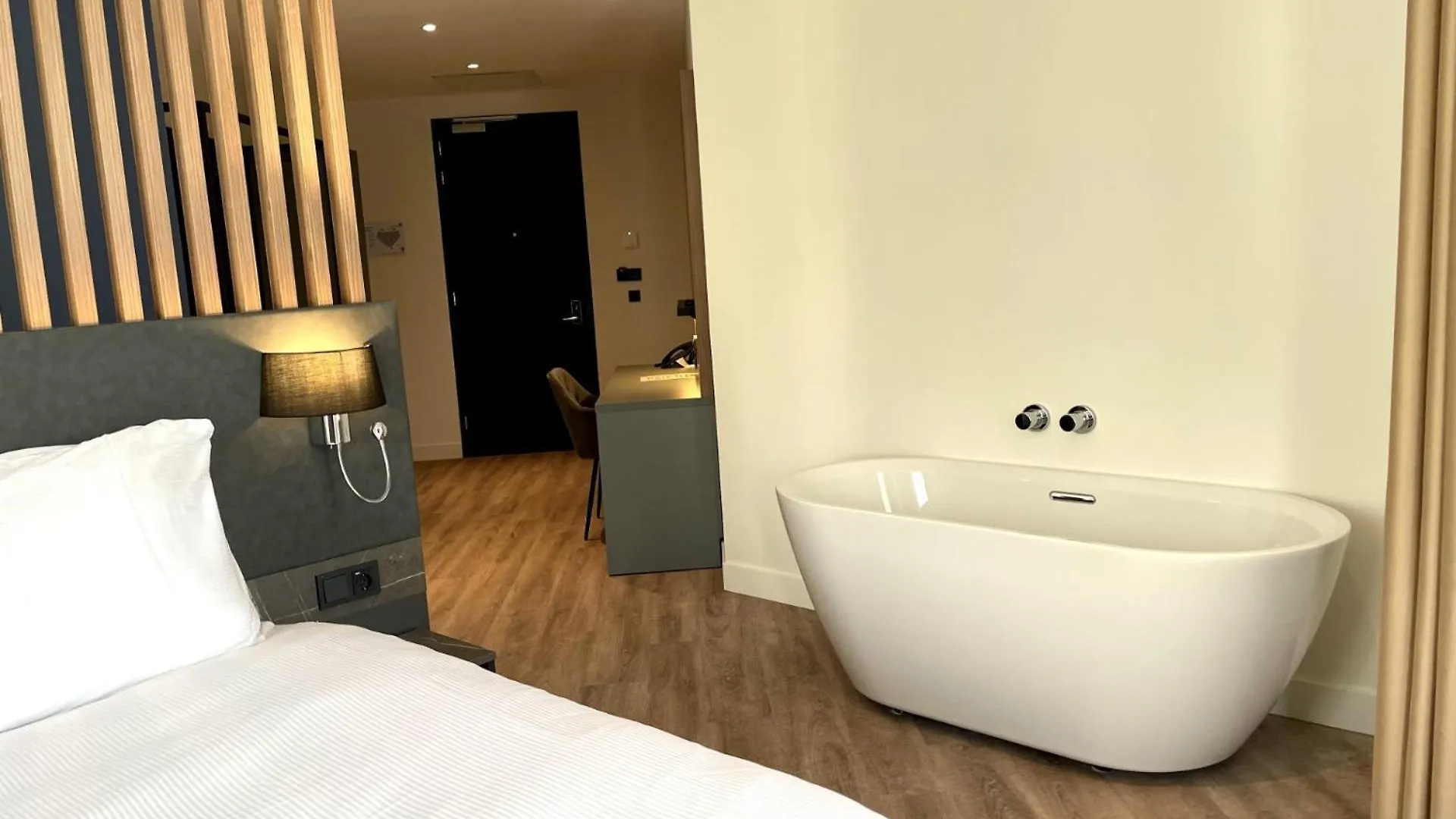 Ozo Hotels Antares Airport Hoofddorp