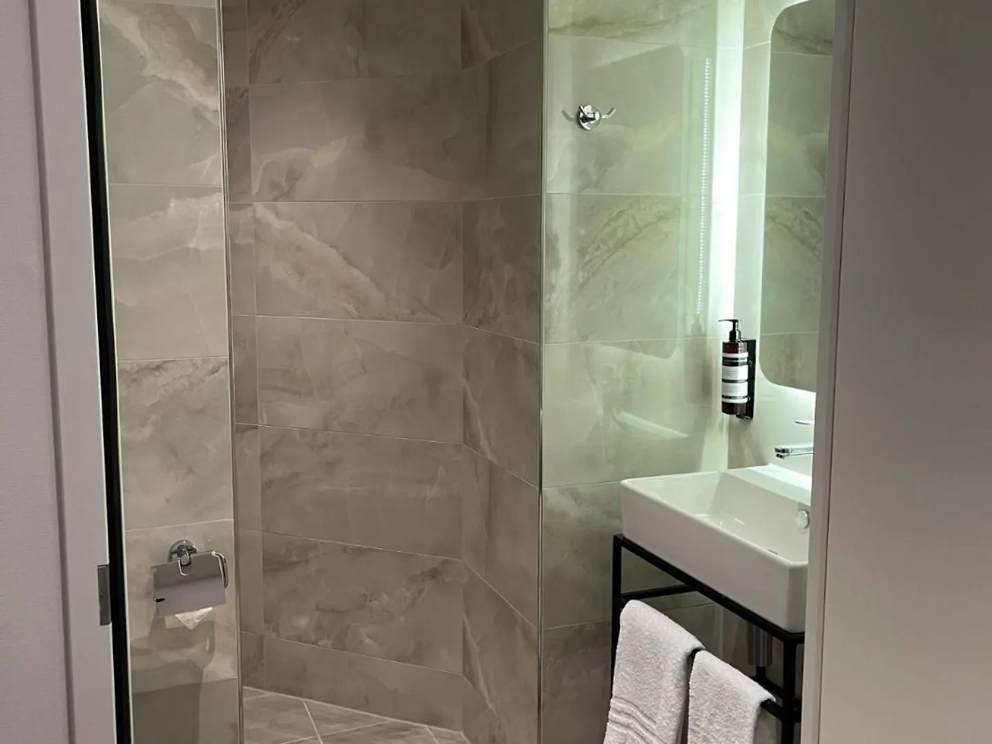 Ozo Hotels Antares Airport Hoofddorp