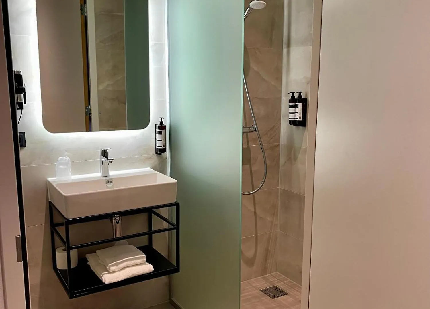 Ozo Hotels Antares Airport Hoofddorp