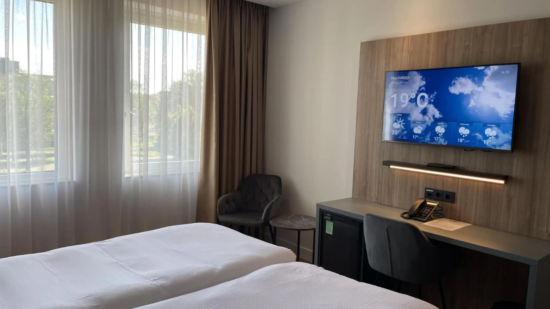 Ozo Hotels Antares Airport Hoofddorp